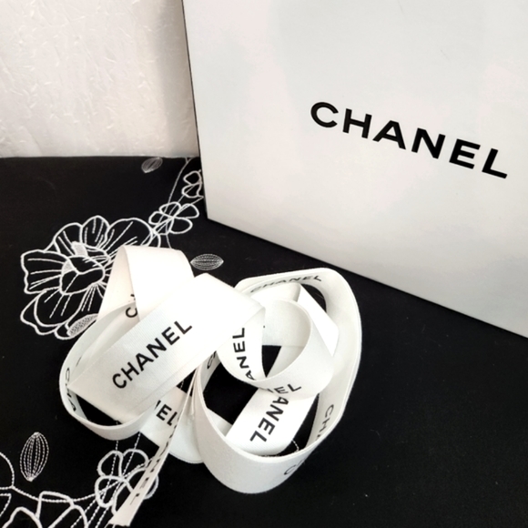 CHANEL Accessories - Authentic Chanel Ribbon, classic white with black 100"L×1"W (2.7 yards/8ft 4inL)